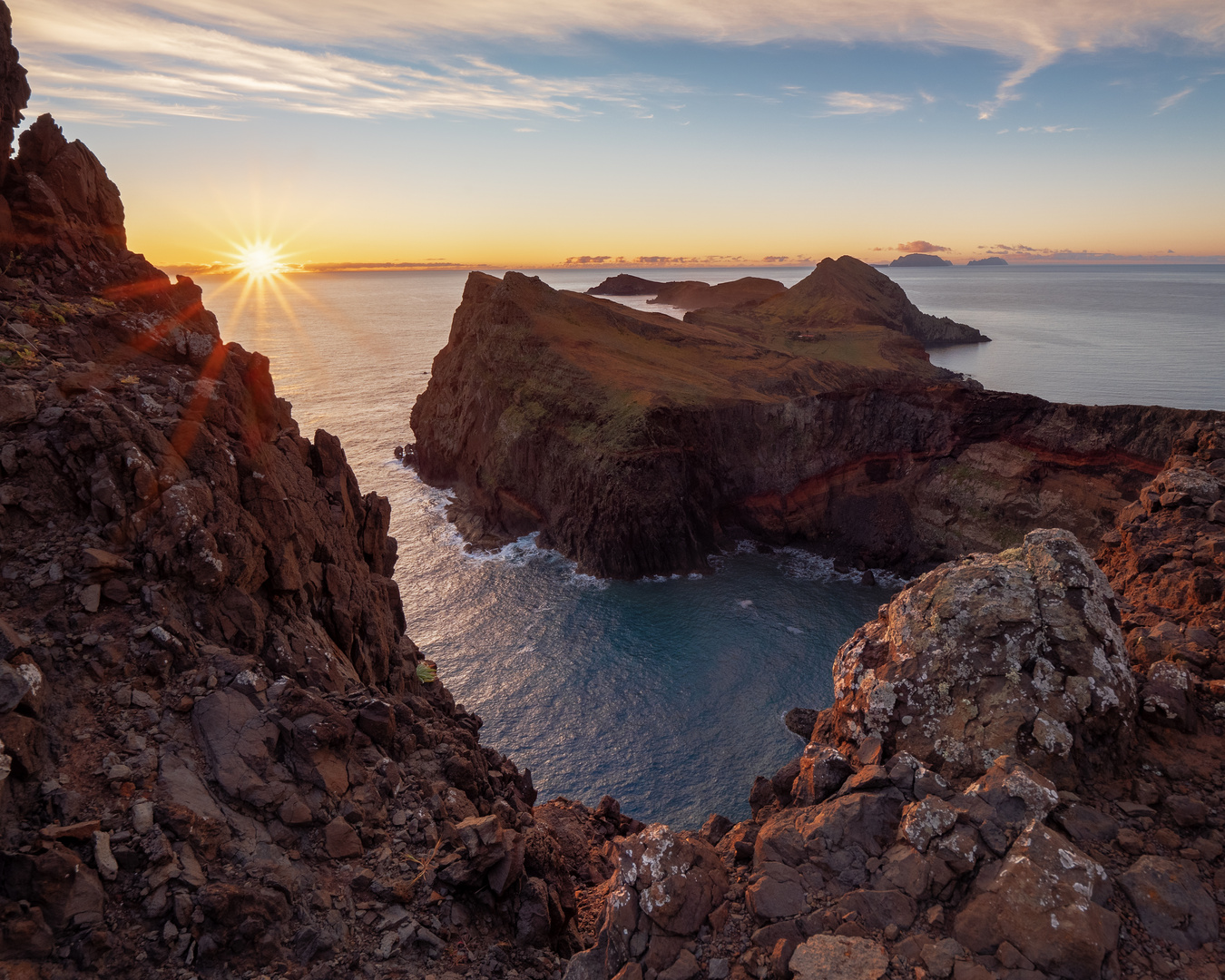 Sunrise over Ponta de São Lourenço II