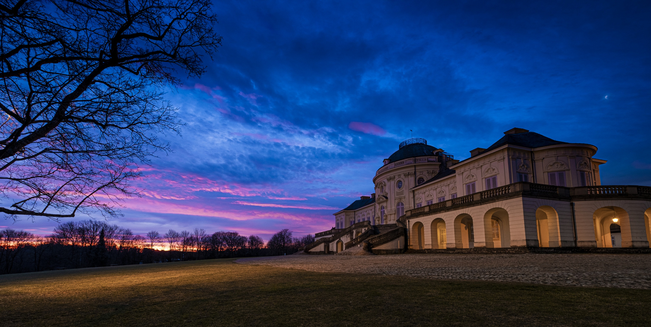 Sunrise Schloß Solitude