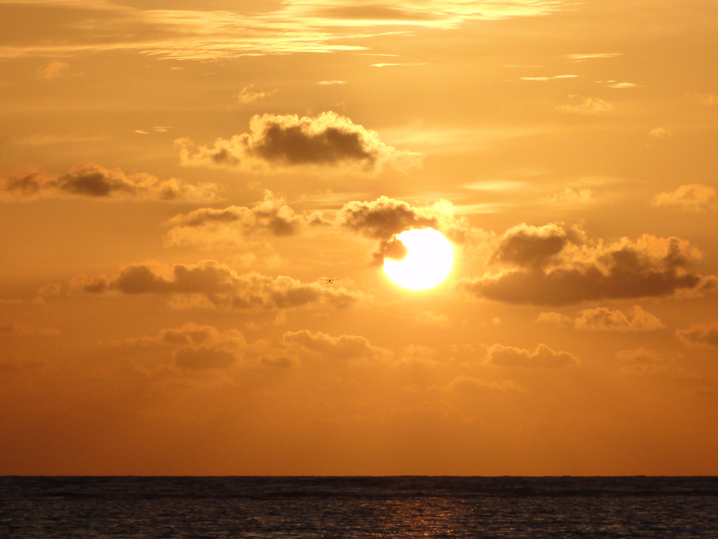 Sunrise with seaplane @Kuramathi