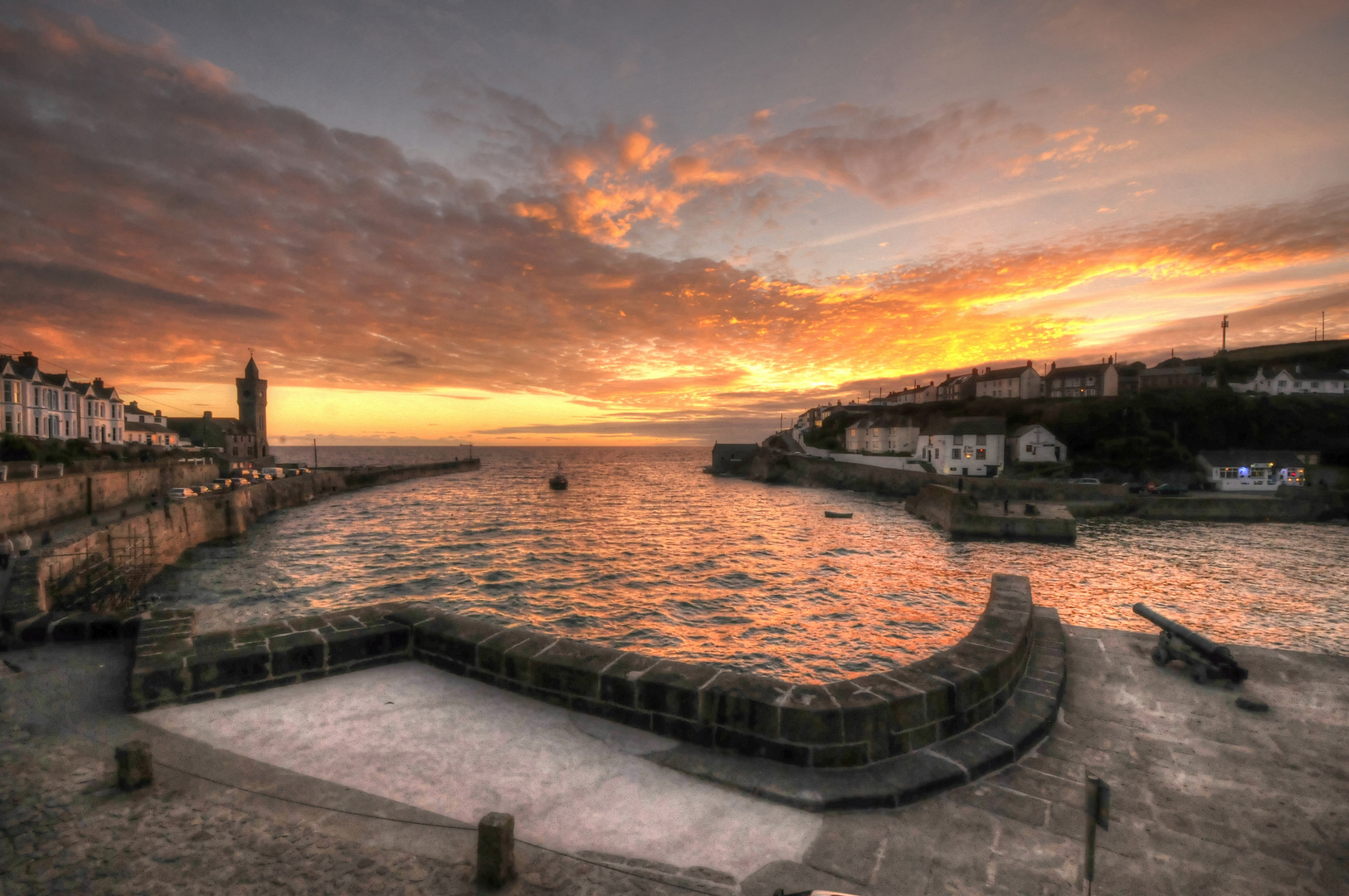 Sunset 18.9.2012 Porthleven