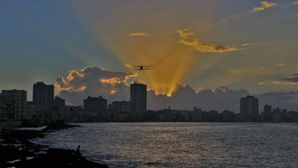 Sunset am Malecon / Havanna