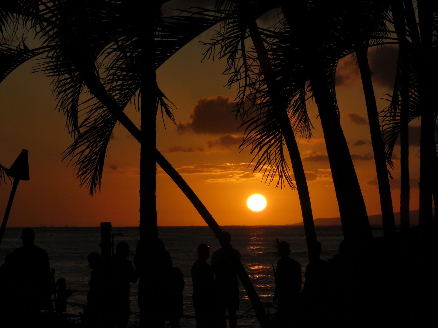 Sunset am Waikiki Beach in Honolulu