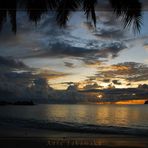 Sunset an der Anse Takamaka, auf Mahe