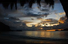 Sunset an der Anse Takamaka, auf Mahe