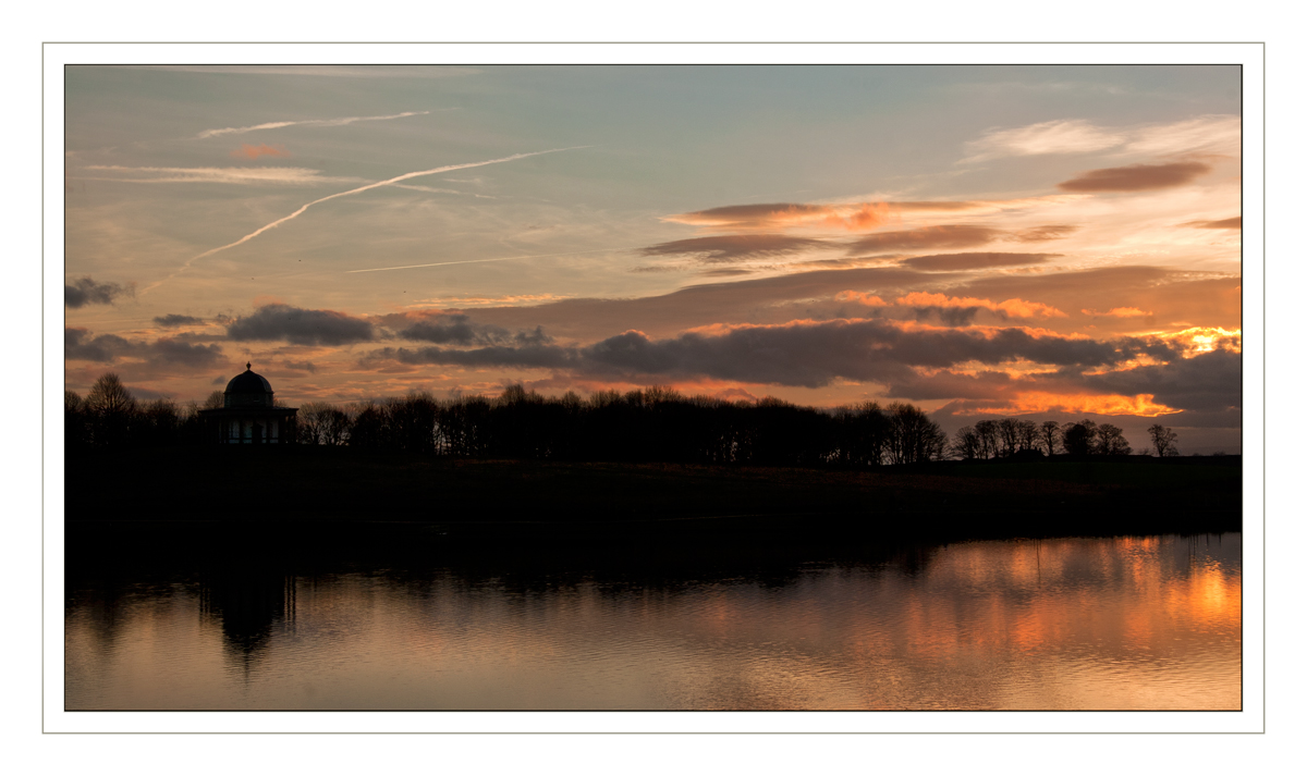 Sunset at Hardwick Hall park