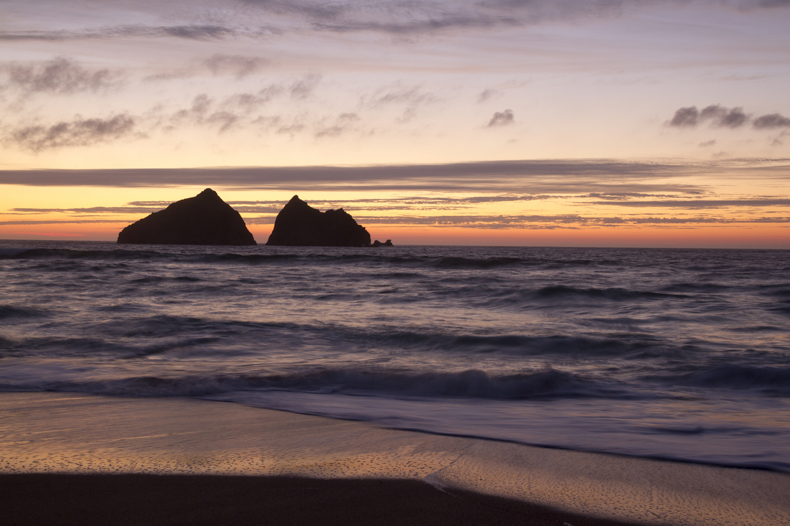 Sunset at holywell bay, newquay UK