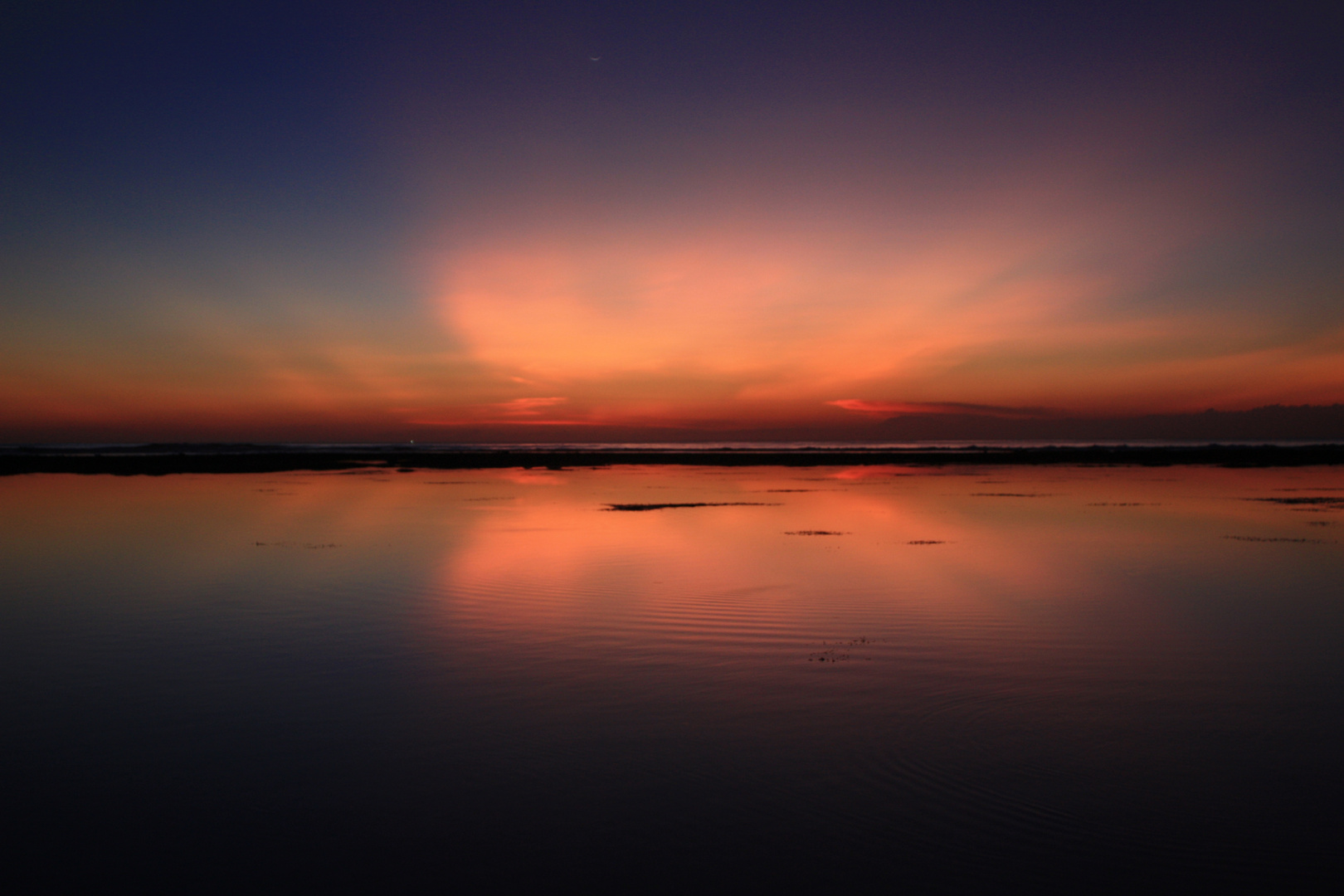 Sunset at Padang Padang Beach (2)