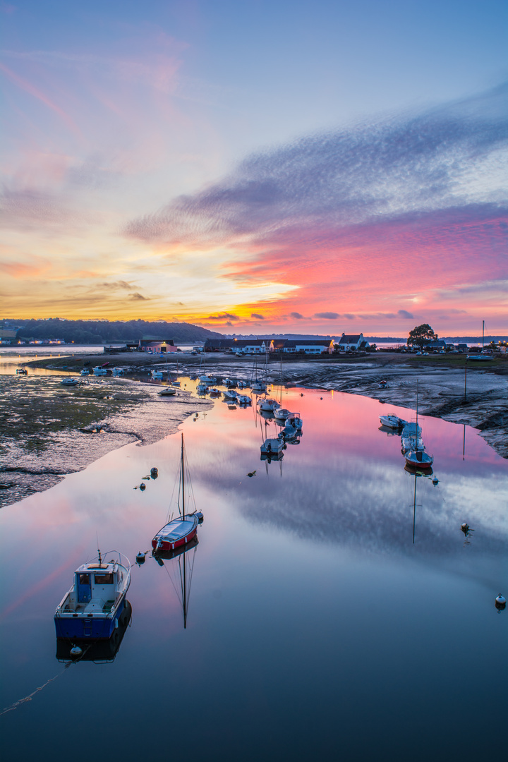 Sunset at the dock of the bay