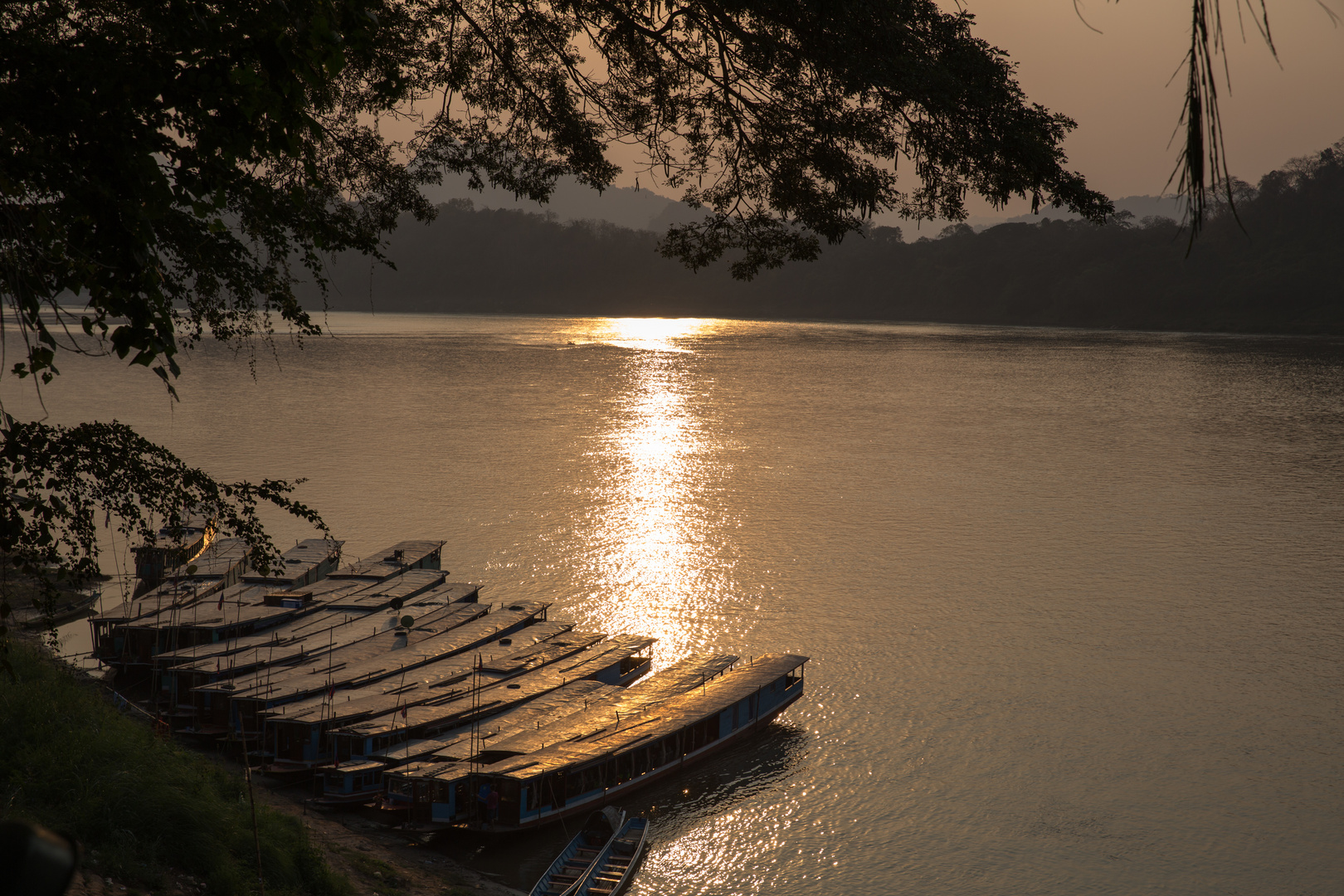 Sunset at the River Mekong 2