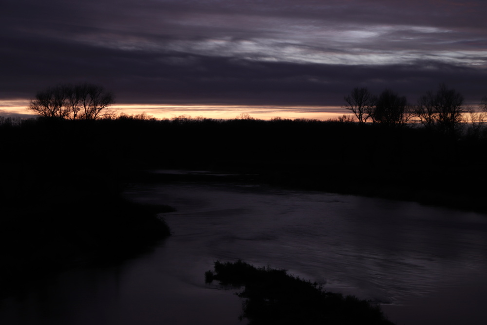 Sunset at the river Mulde - image 4