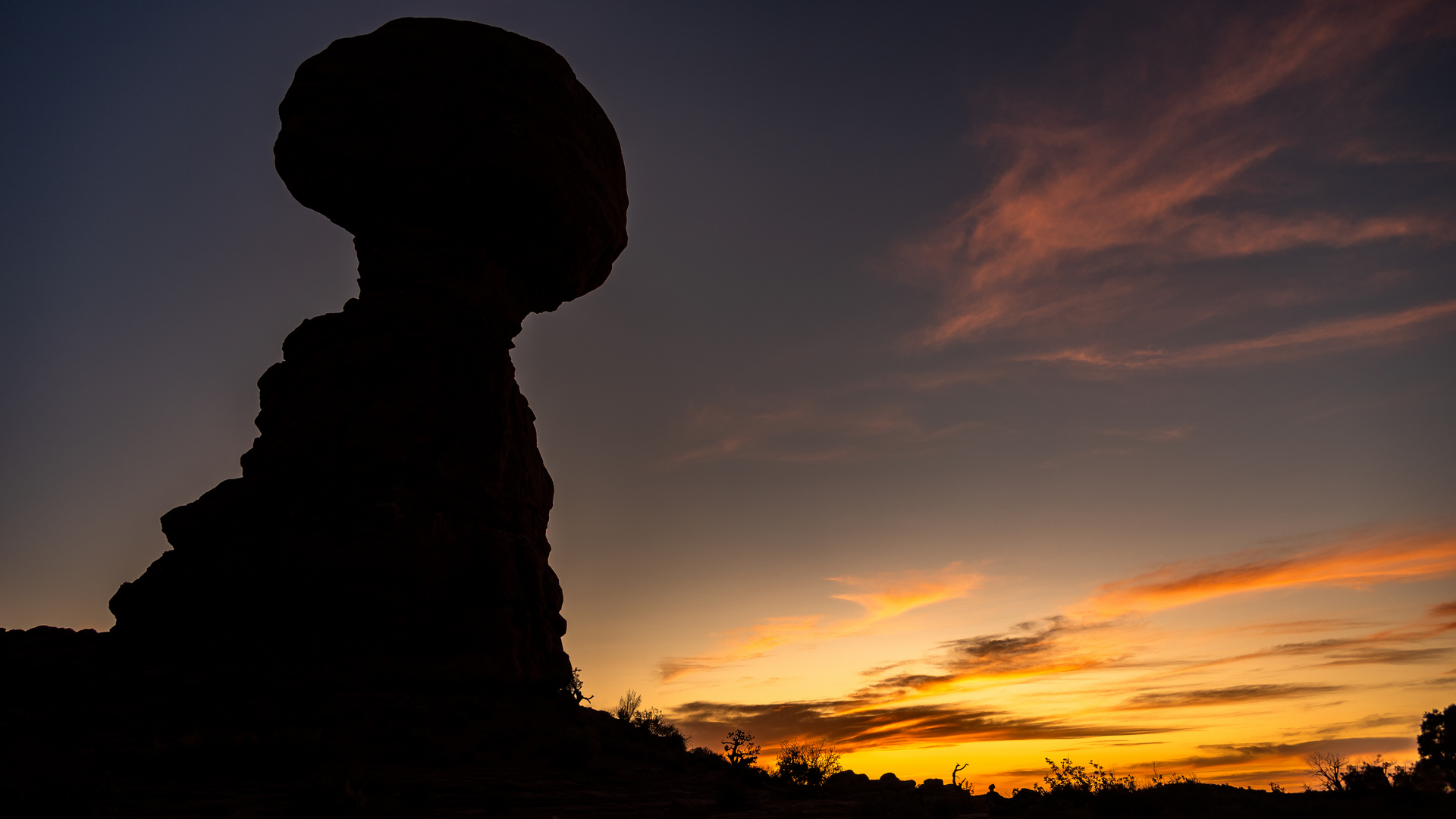 Sunset @ Balanced Rock (Arches Nationalpark) (2019)