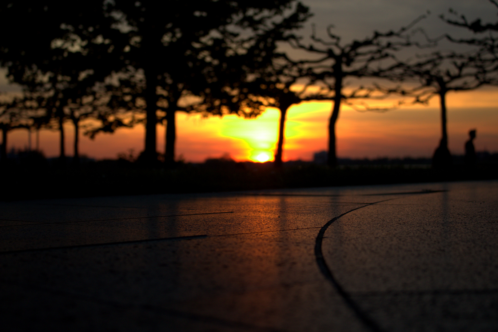 Sunset bboying