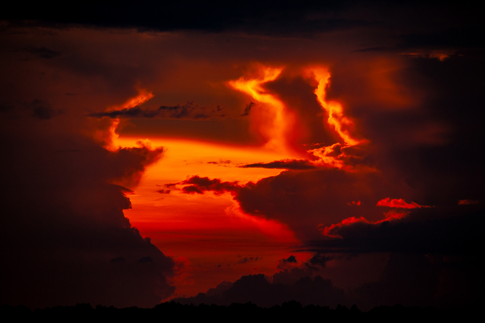 Sunset behind Stormclouds