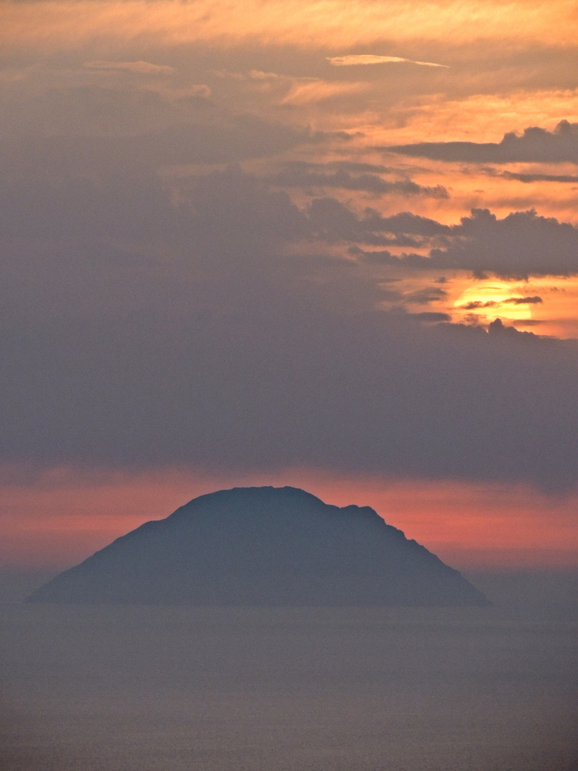 Sunset: colori nella nebbia