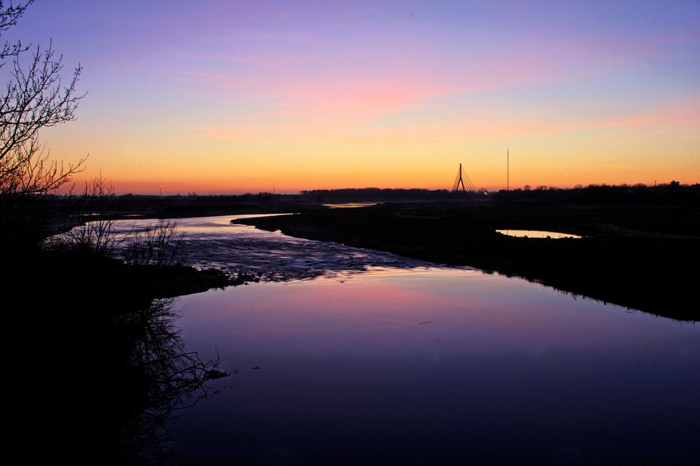 Sunset - Die Lippe auf dem Weg zum Rhein (Wesel)