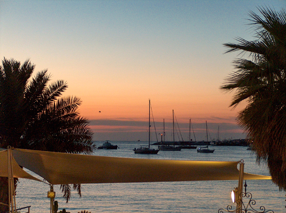 Sunset Du Na restaurant, San Antonio, August 2007