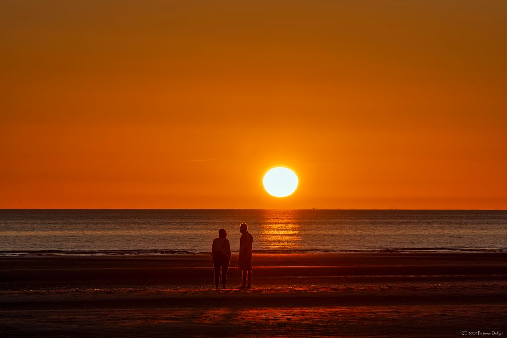 - Sunset for Couples -