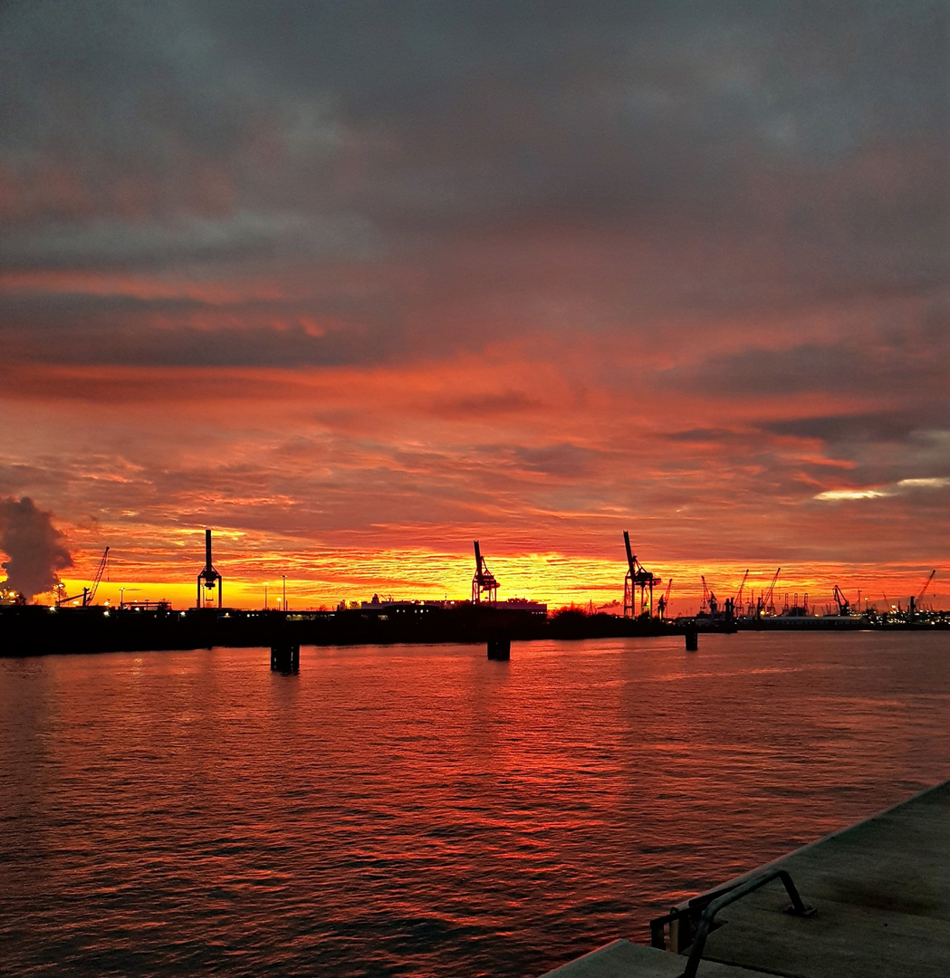 Sunset Hafen Hamburg