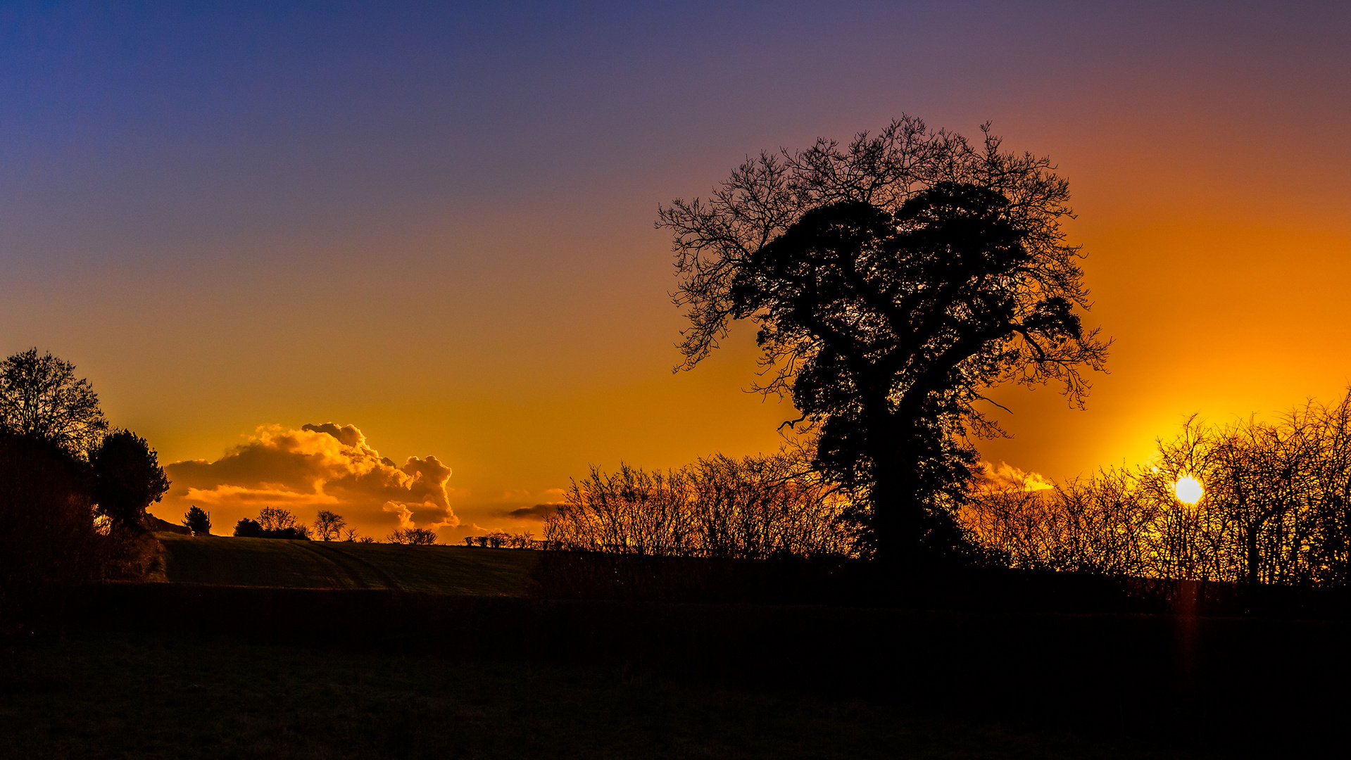 Sunset @ Hipsley Cottage