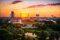 sunset im olympiapark munich