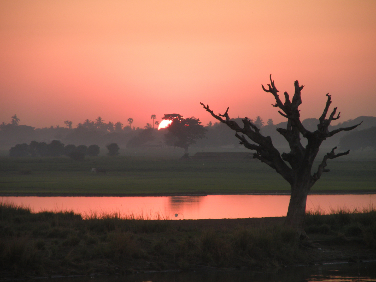 Sunset in Amarapura - Myanmar