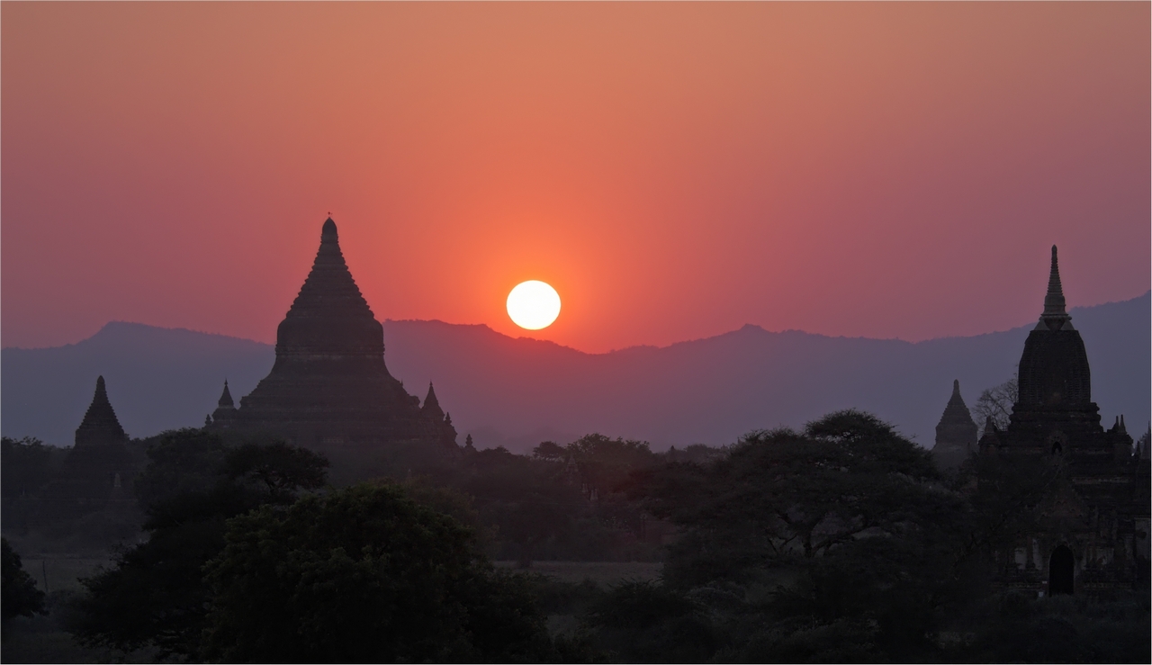 Sunset in Bagan