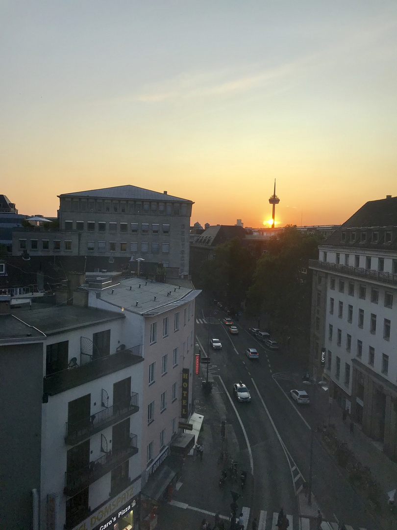 Sunset in Cologne 