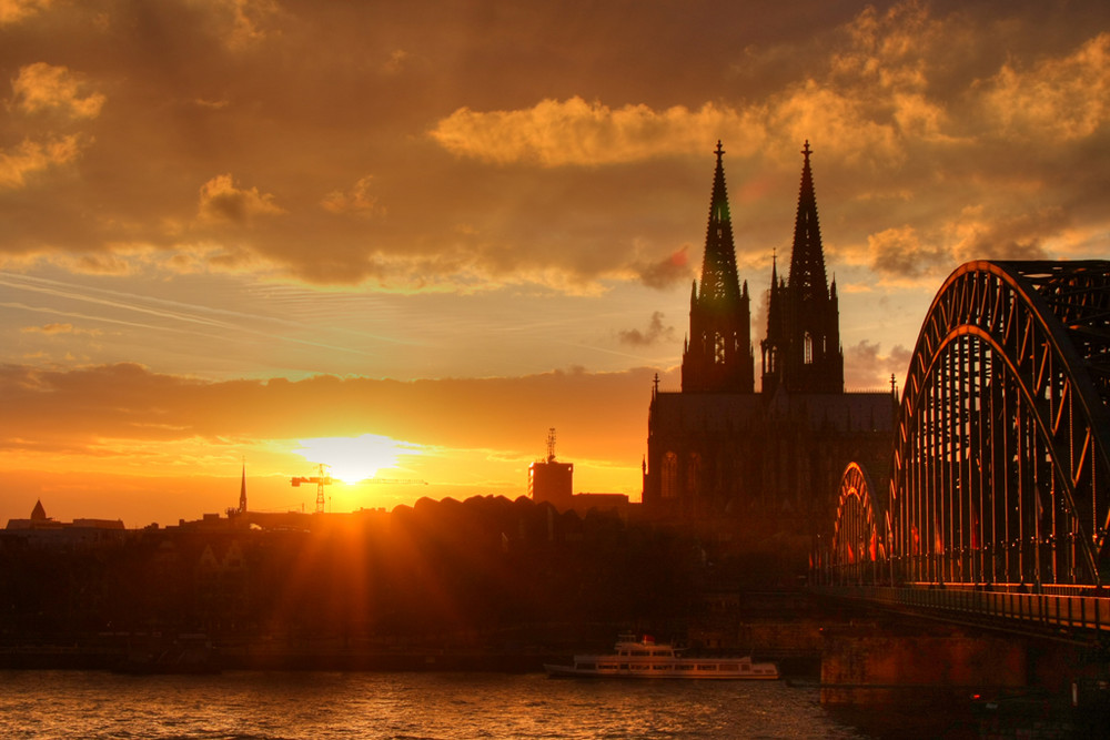 Sunset in Köln