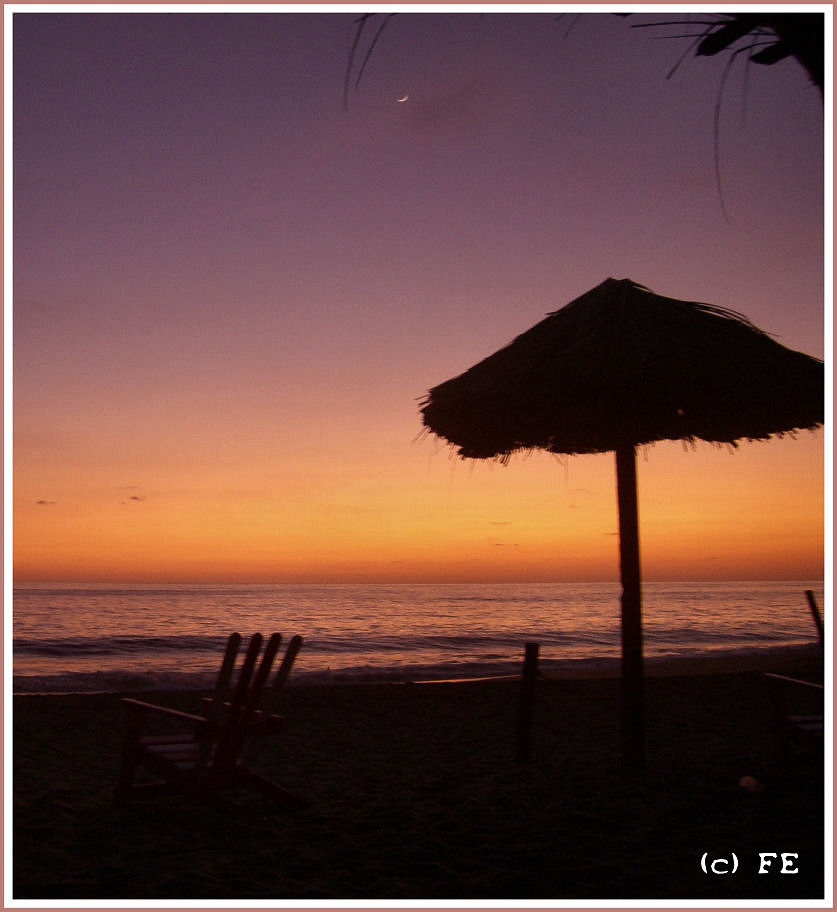 Sunset in Pie de la Cuesta / near Acapulco