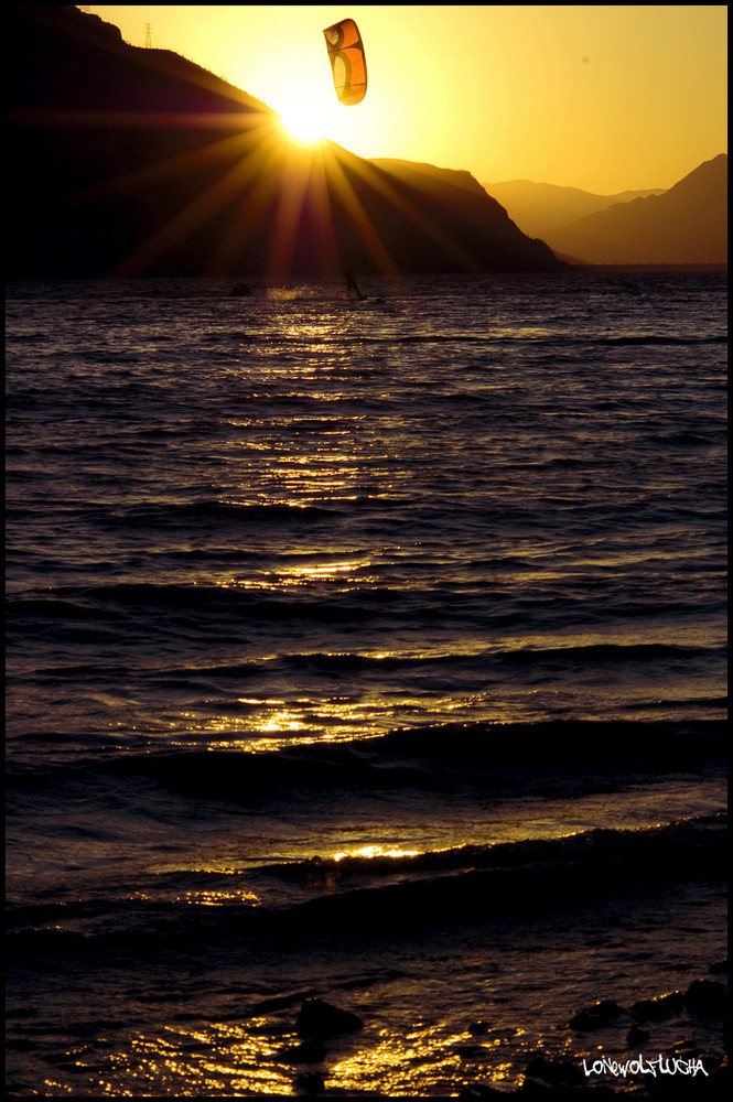 Sunset Kitesurf