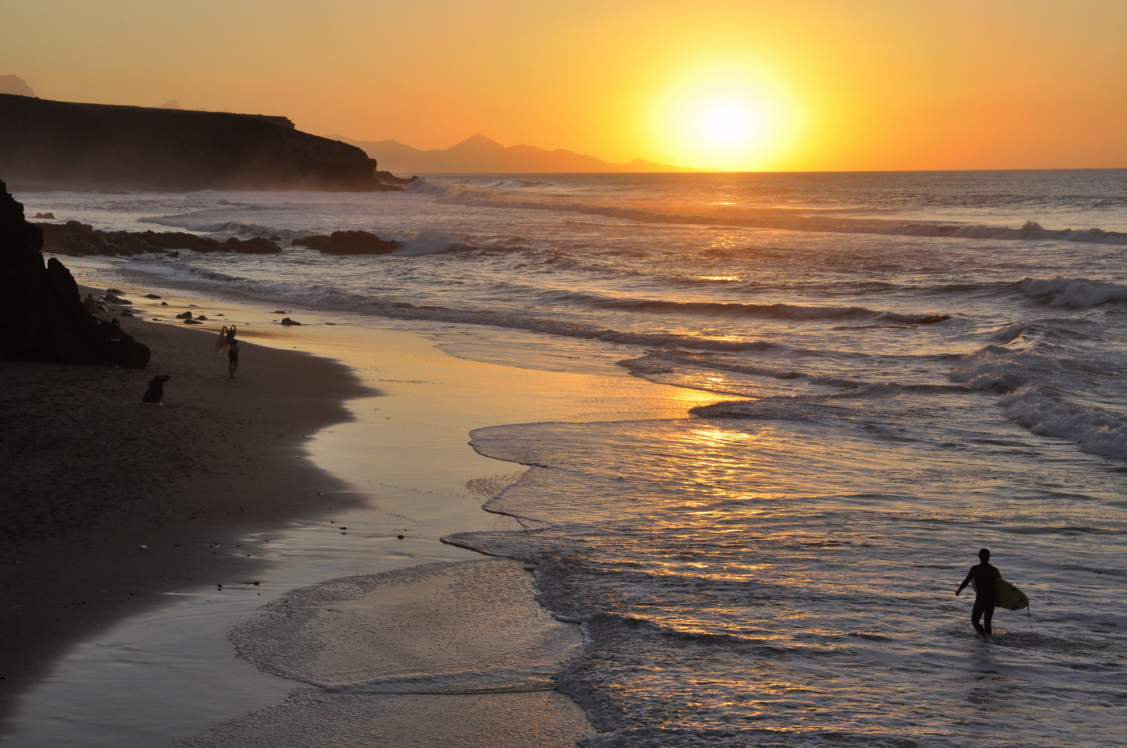 Sunset La Pared