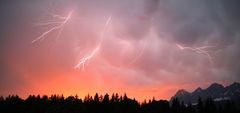 Sunset - Lightning