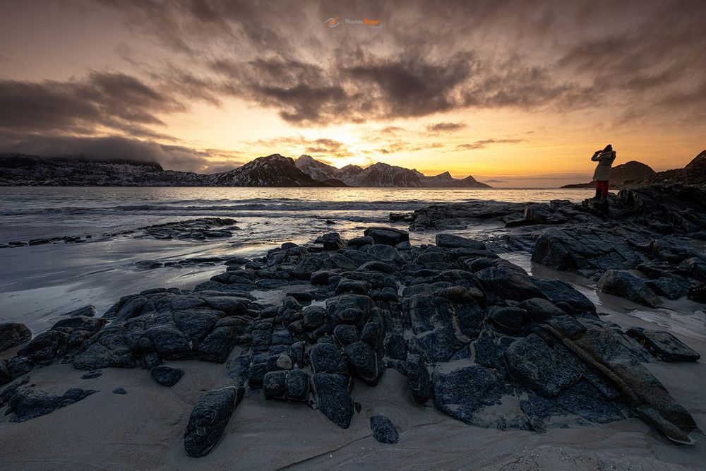 Sunset Lofoten am Haukland-Beach, oder auch "the Photographer" ;-)