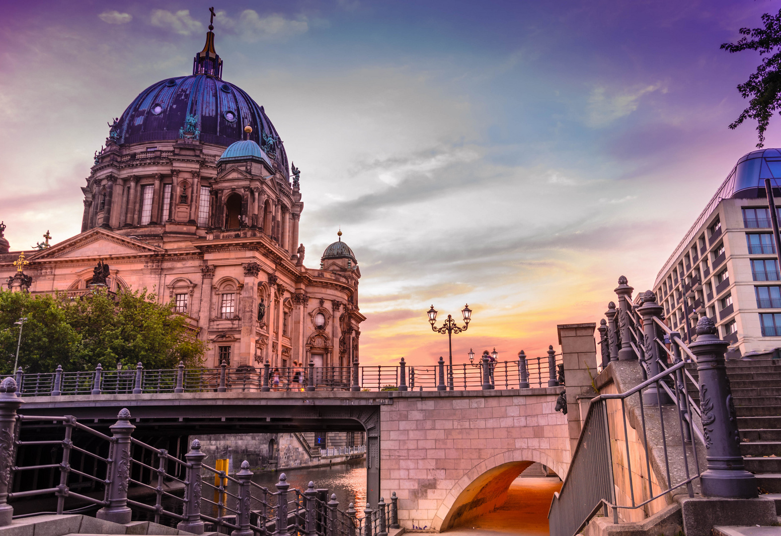 Sunset on Berliner Dom