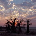 Sunset on Kubu Island