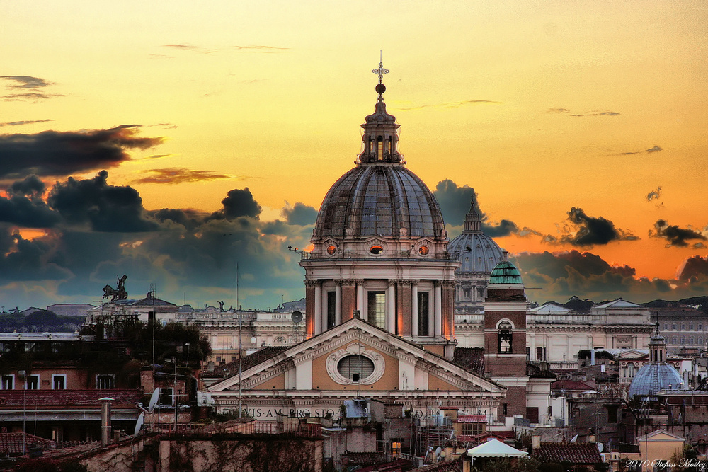 SUNSET OVER ROME