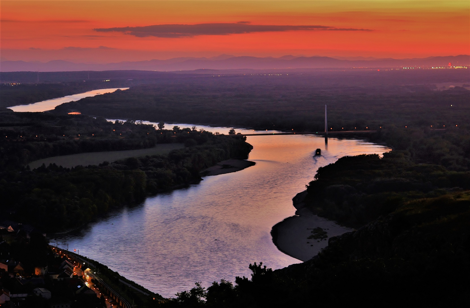 Sunset over the Danube