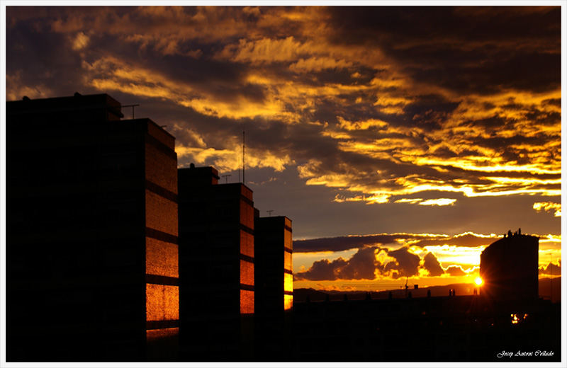 Sunset over València