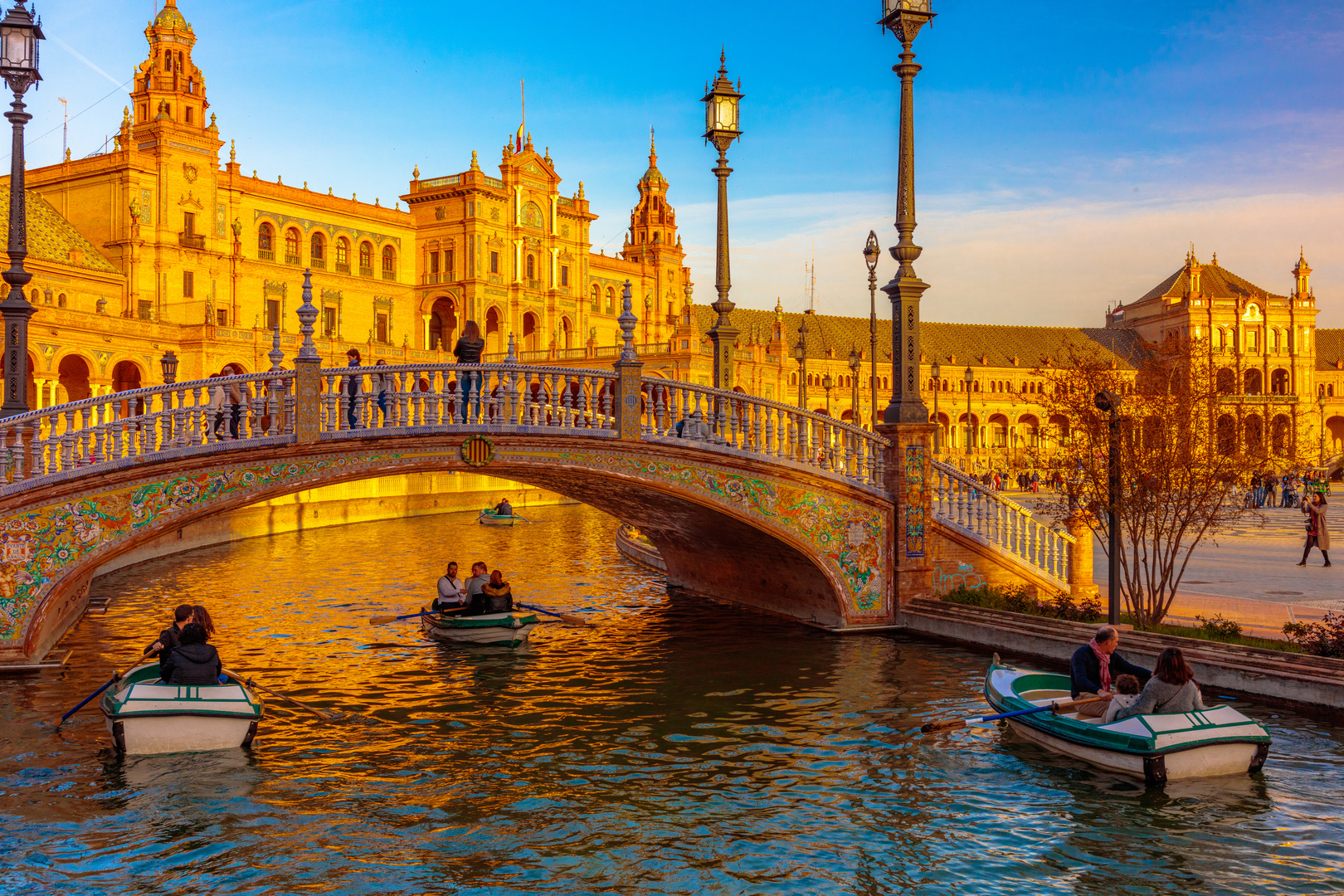 sunset plaza españa,sevilla