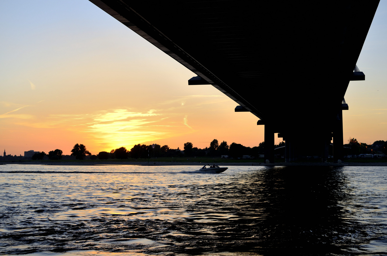 Sunset Rheinkniebrücke