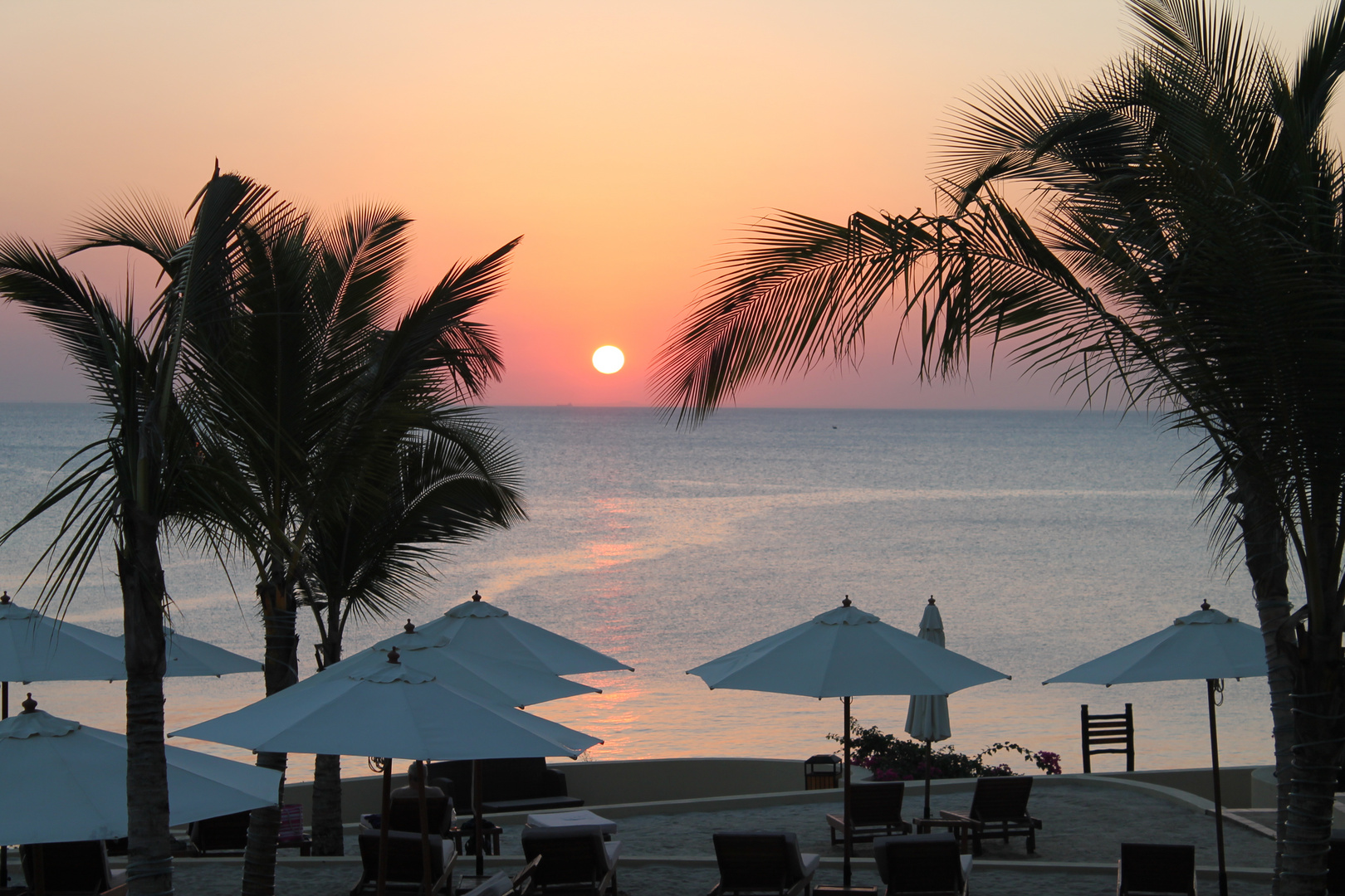 Sunset - Sea Cliff Hotel Zanzibar