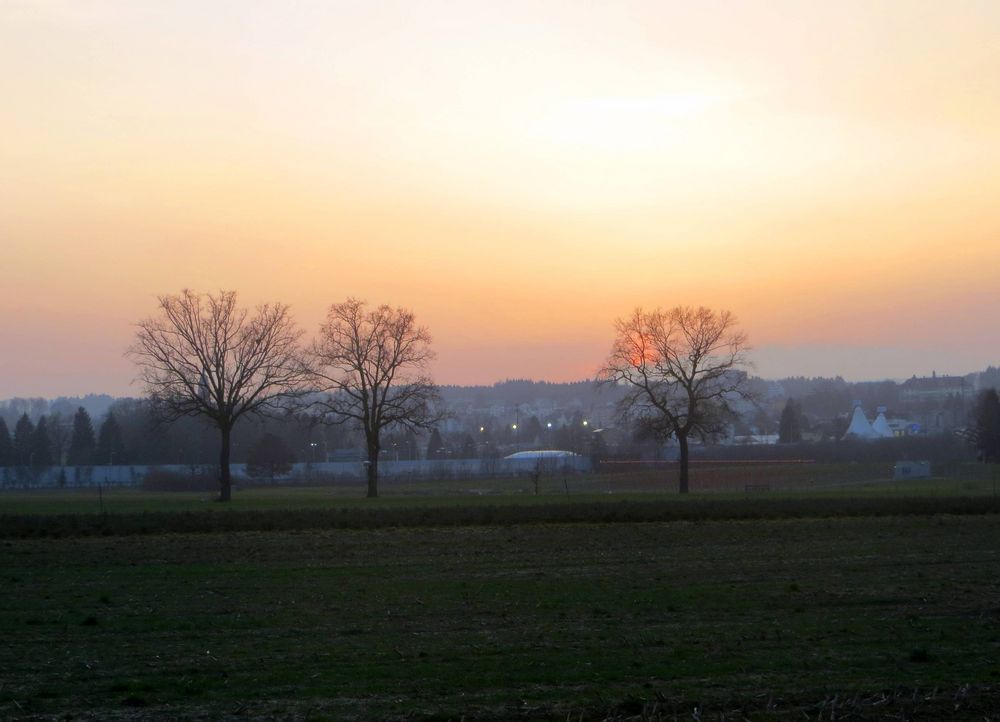 Sunset-Stimmung über dem Kirchenfeld ...