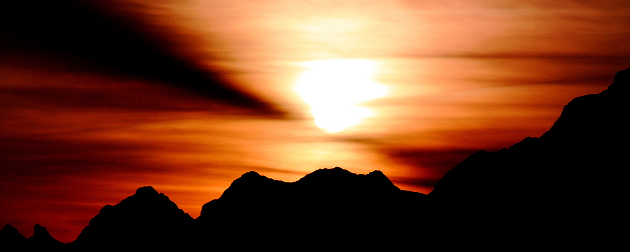 Sunsetflug - am 20.09.2012 - irgendwelche Berge - der Allgäuer Alpen