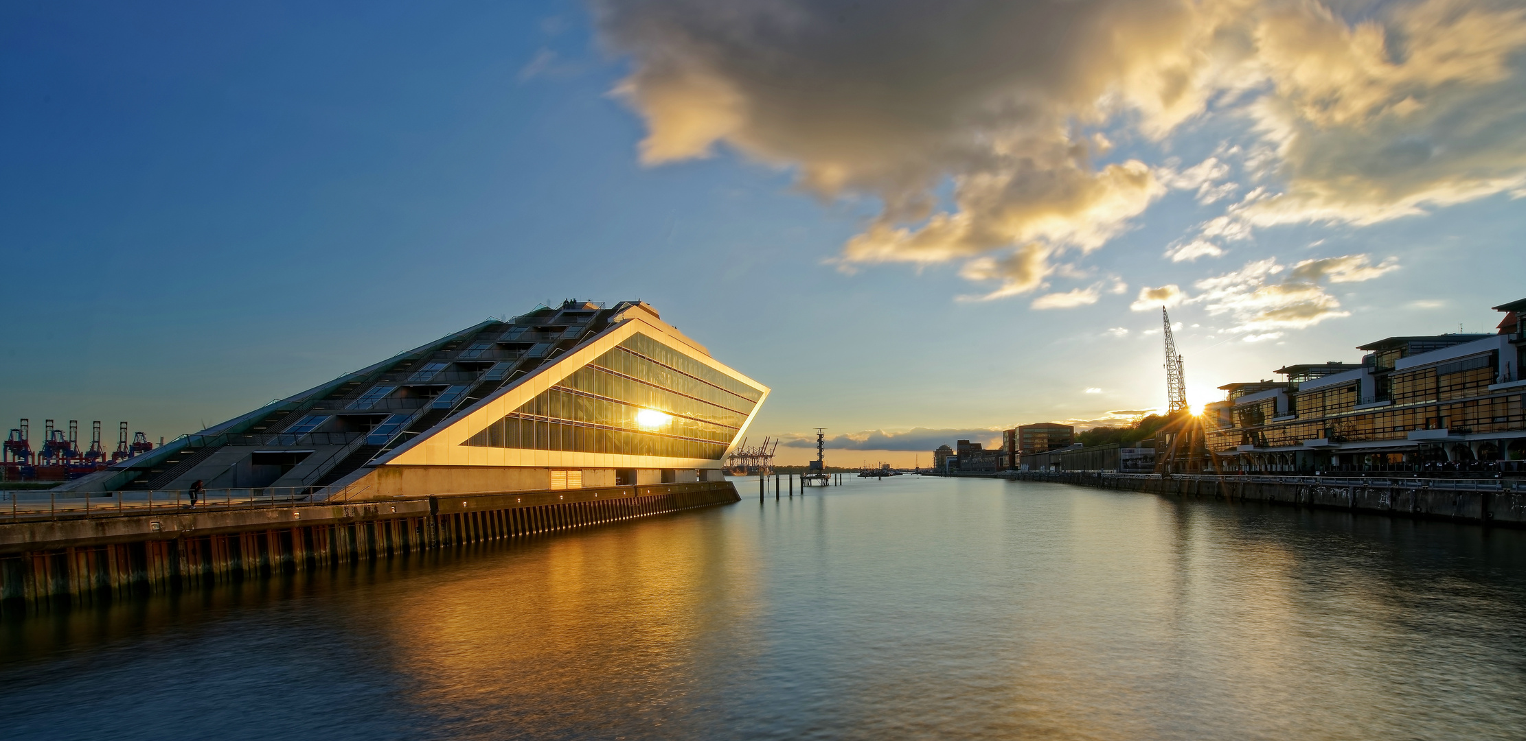 Sunshine@Dockland