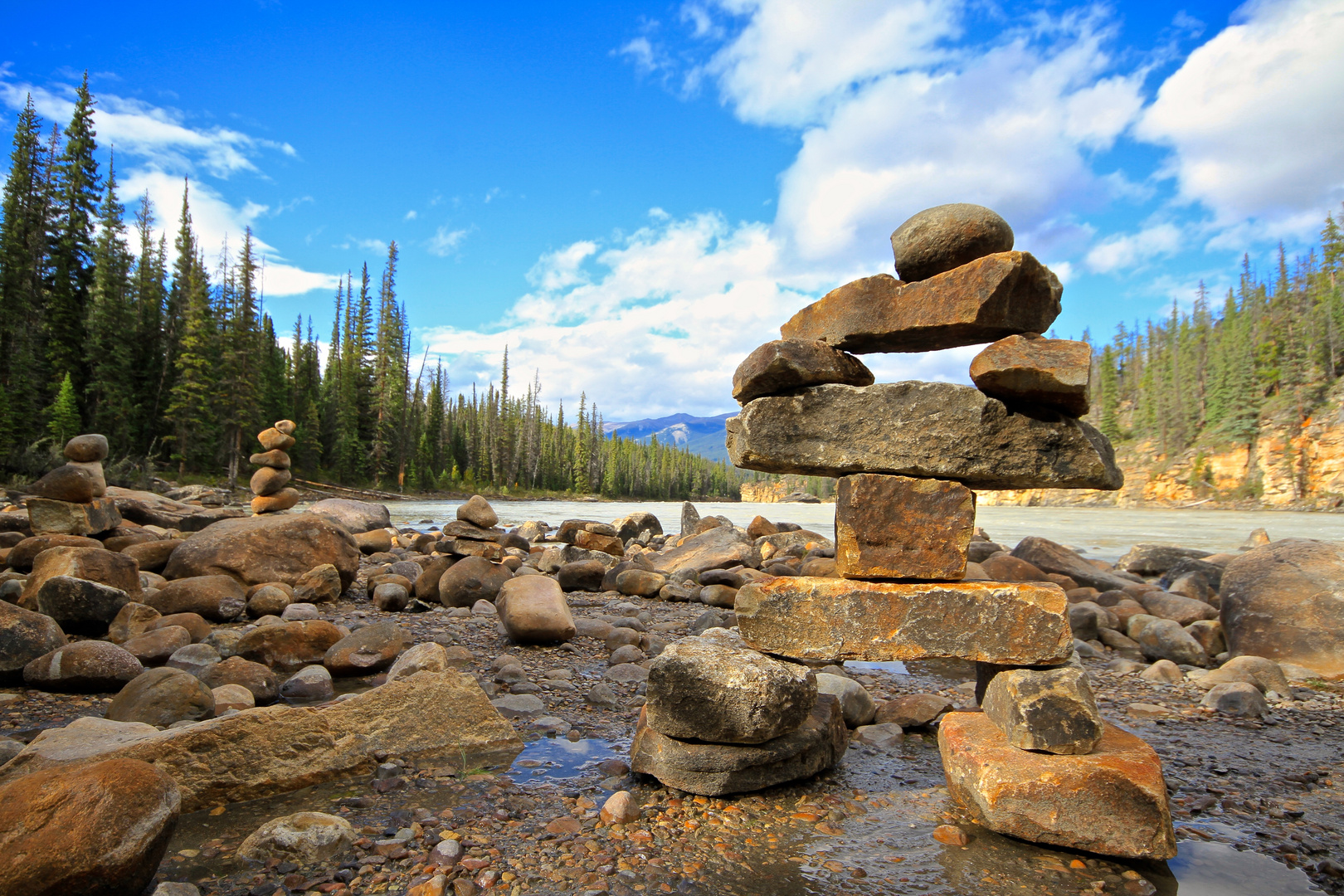 Sunwapta River, Jasper NP, Alberta, Canada 08/2015