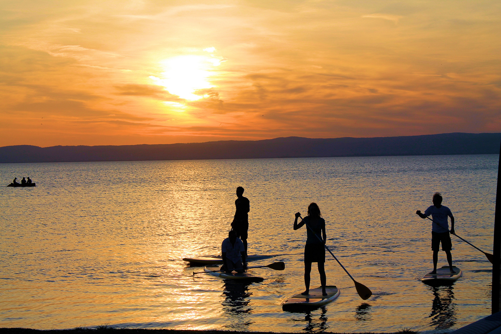 SUP in den Sonnenuntergang -> Podersdorf