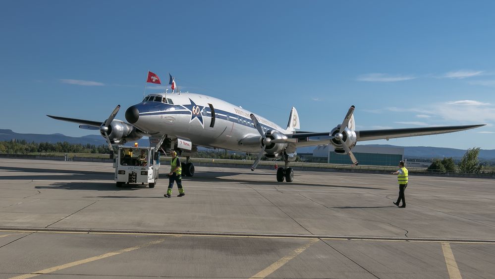 Super Constellation.