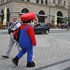 Super-Mario unterwegs incognito in Berlin