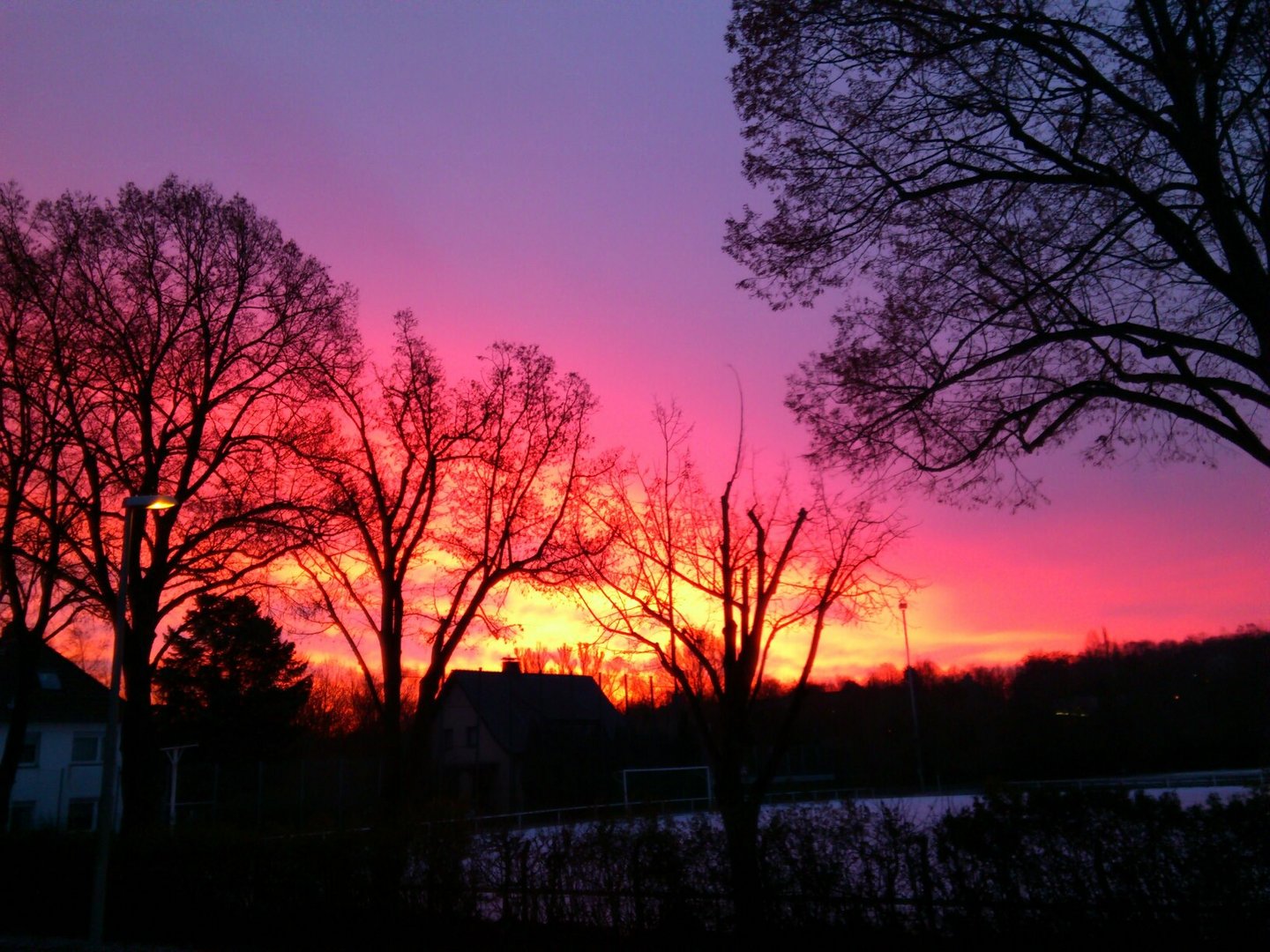 Super schöner roter Himmel