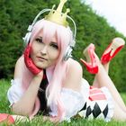 Super Sonico Queen of Hearts Version